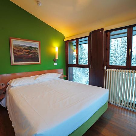 Snoe Hotel Candanchú Zewnętrze zdjęcie