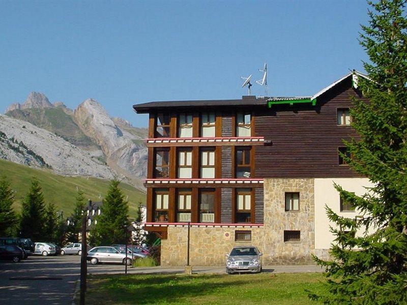 Snoe Hotel Candanchú Zewnętrze zdjęcie