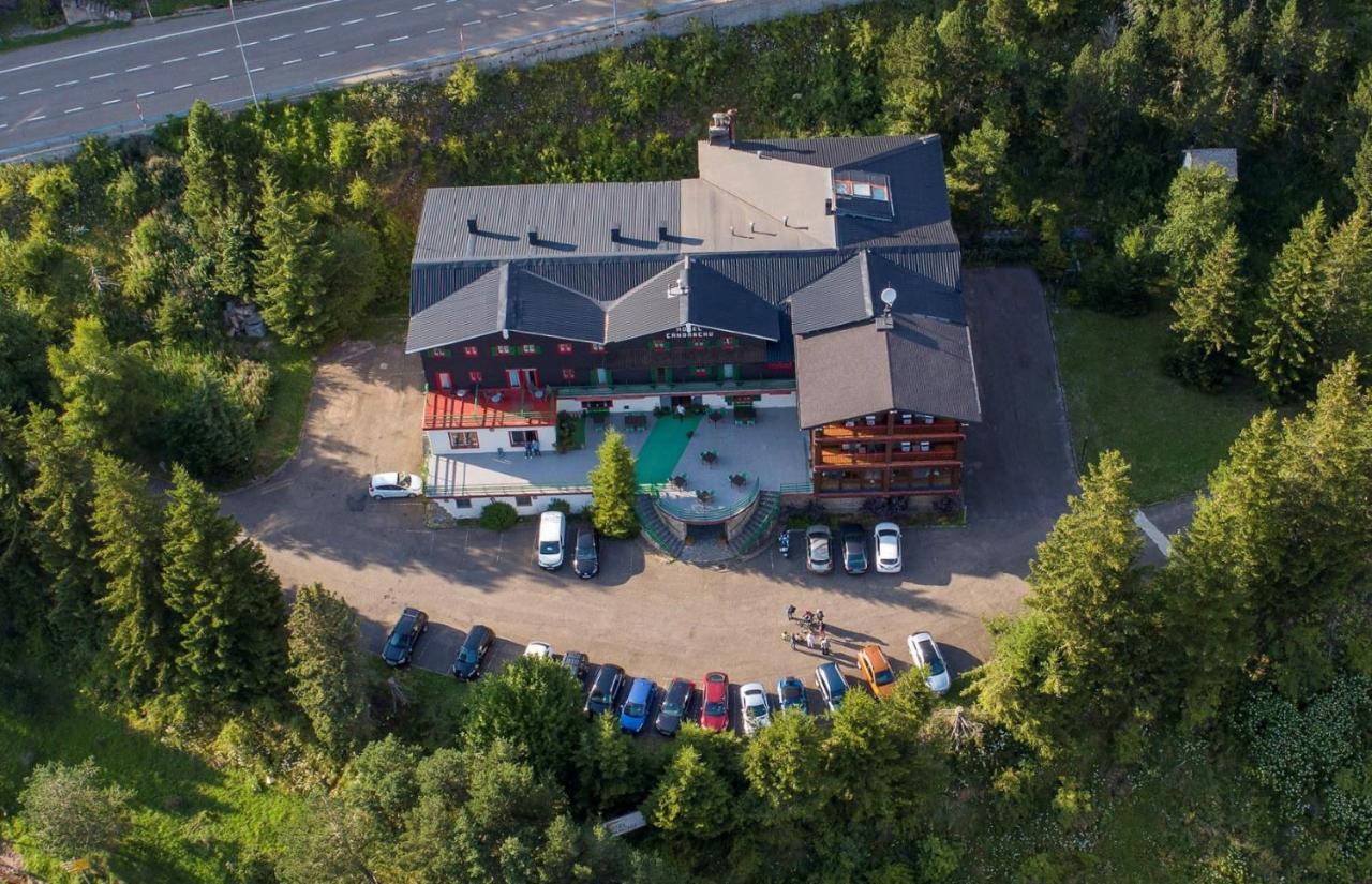 Snoe Hotel Candanchú Zewnętrze zdjęcie