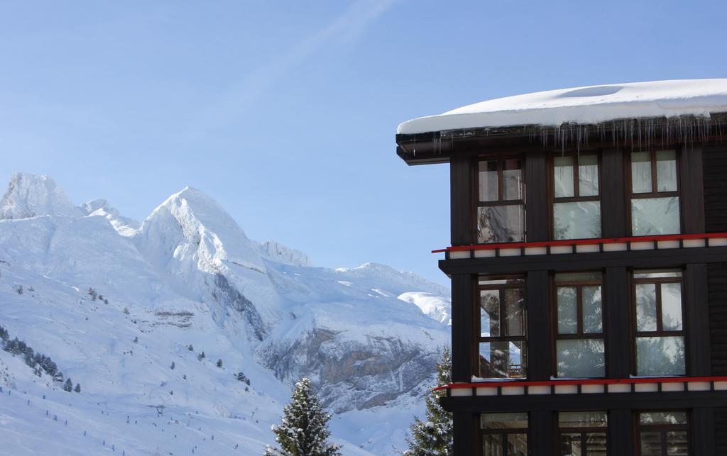 Snoe Hotel Candanchú Zewnętrze zdjęcie