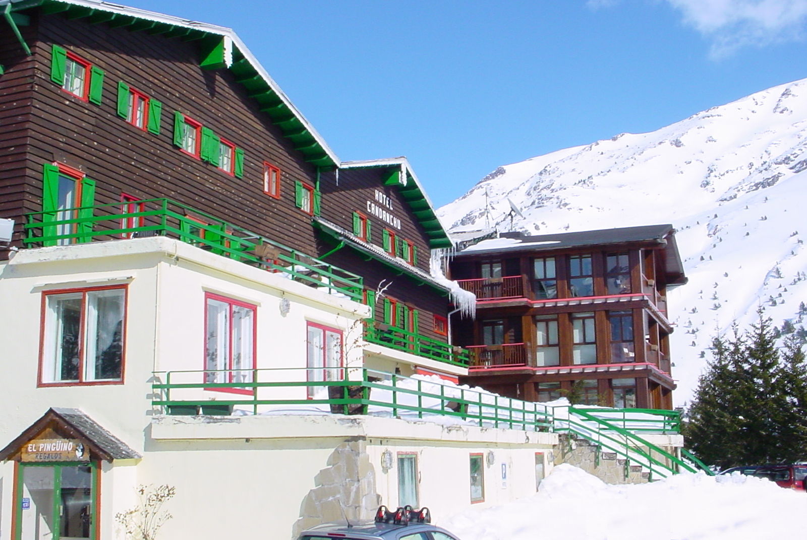 Snoe Hotel Candanchú Zewnętrze zdjęcie