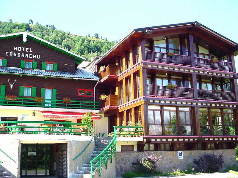 Snoe Hotel Candanchú Zewnętrze zdjęcie