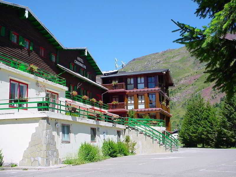 Snoe Hotel Candanchú Zewnętrze zdjęcie